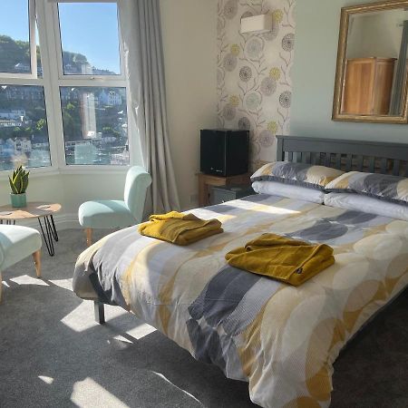 Penwyn Bed And Breakfast Лу Екстериор снимка