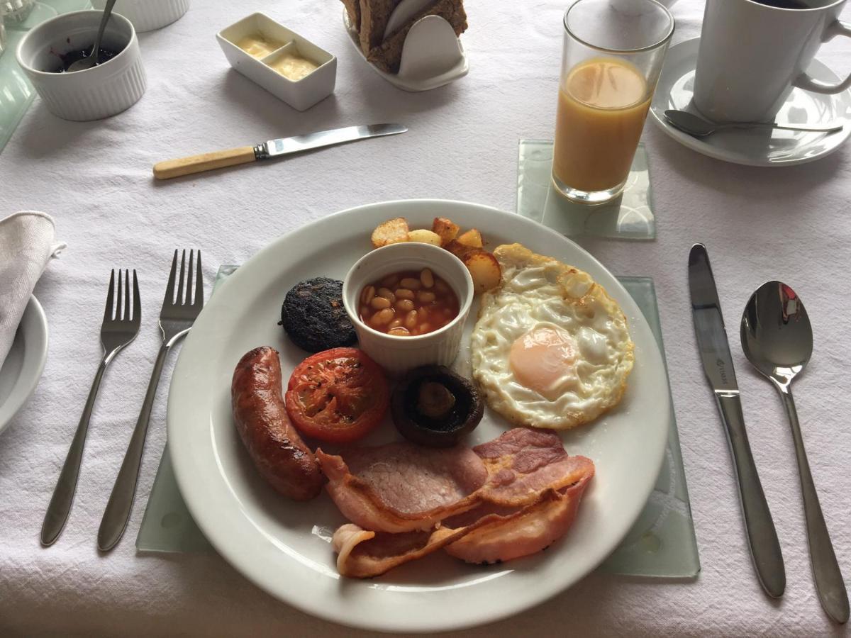 Penwyn Bed And Breakfast Лу Екстериор снимка